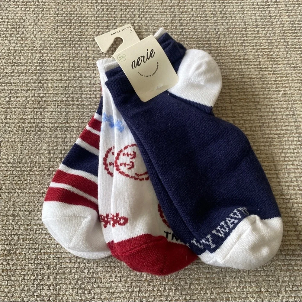 aerie Men's 3-Pack Navy, White & Red Athletic Ankle Socks